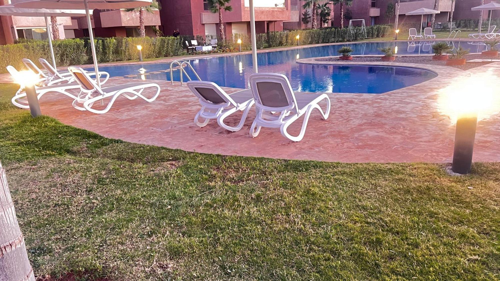 Appartement De Luxe Avec Jardin Vue Sur La Piscine Golf Securise 24H Sur 24 A 5 Minutes De L Aeroport Μαρακές Εξωτερικό φωτογραφία